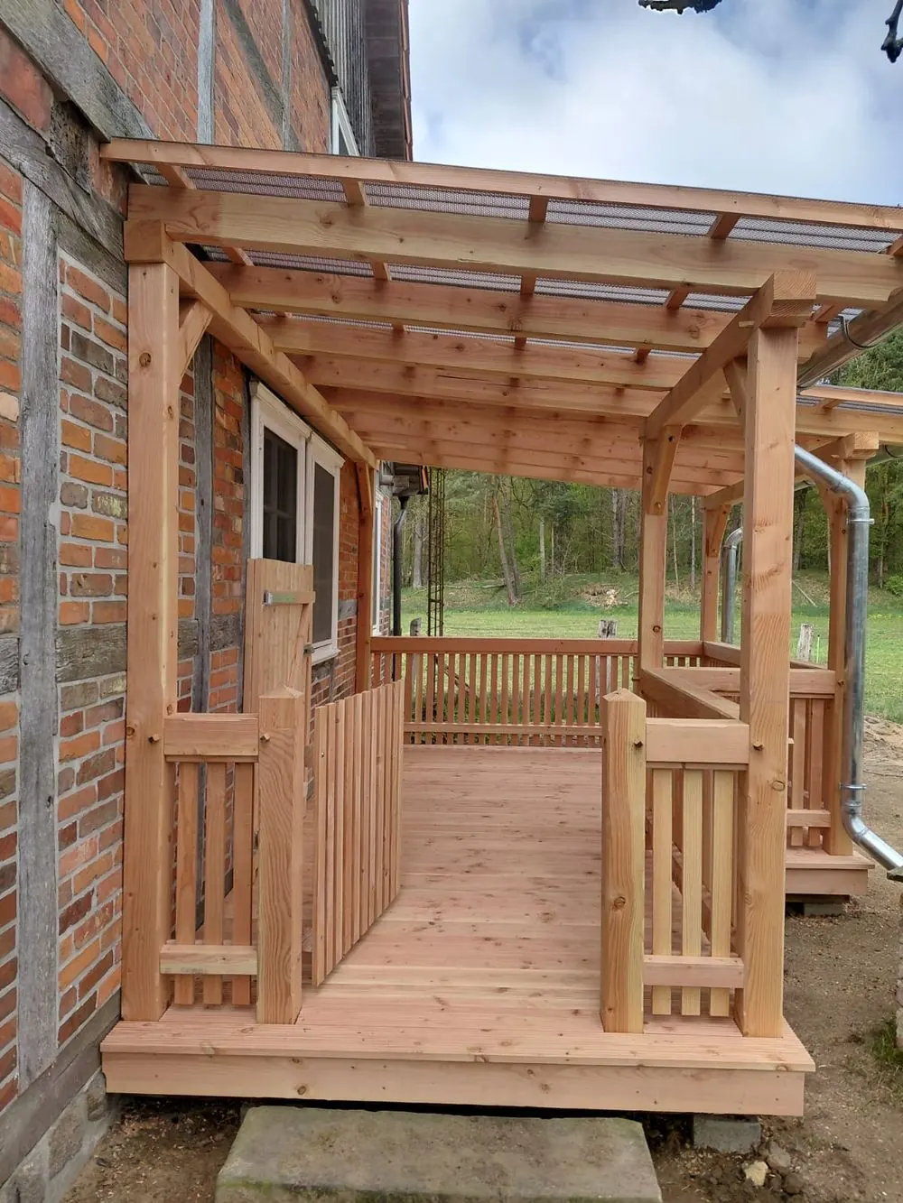 Holzcarport gefertigt durch Herms Holzbau